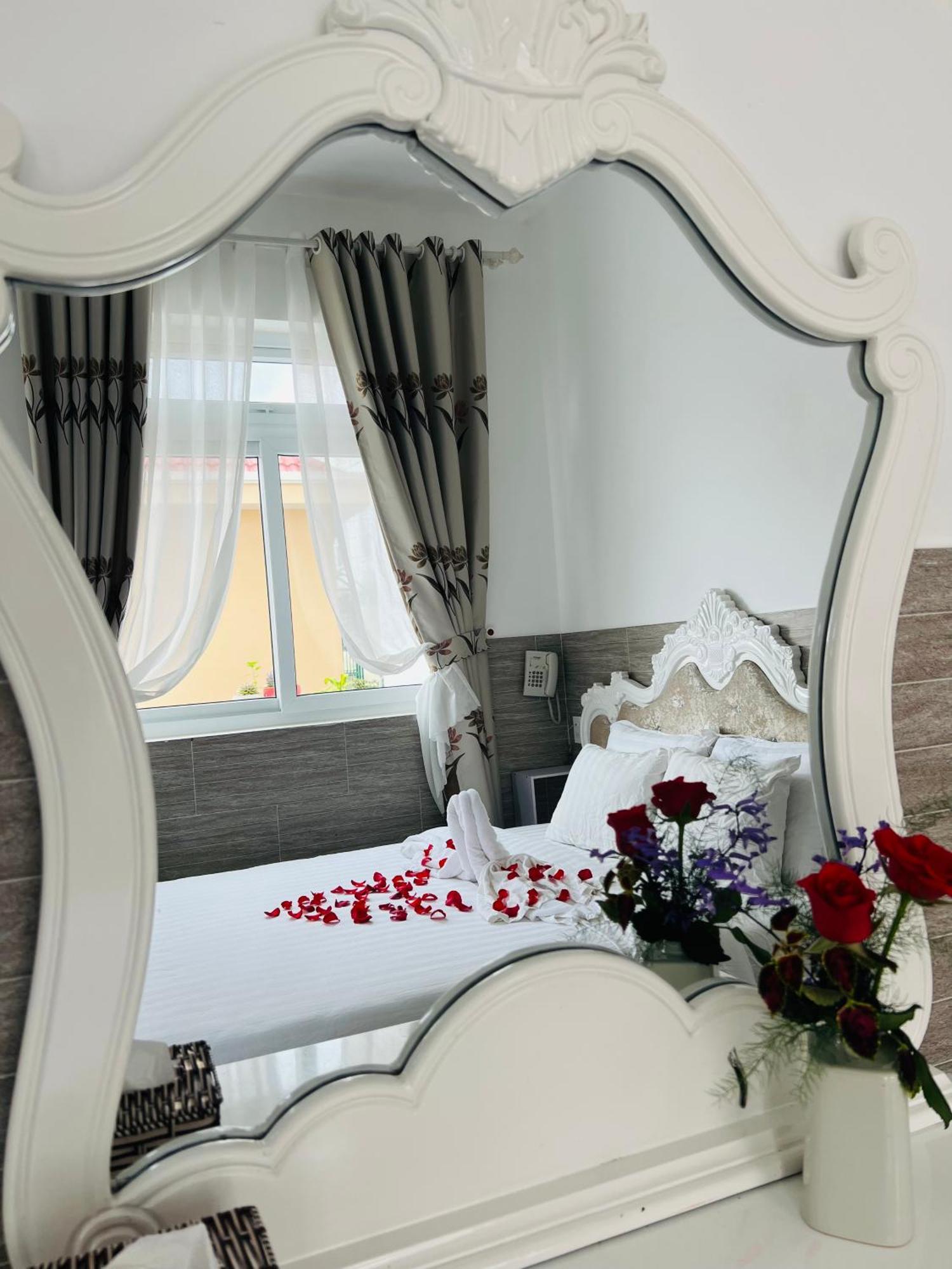 Villa - Hotel Nam Khang 2 Dalat Bagian luar foto